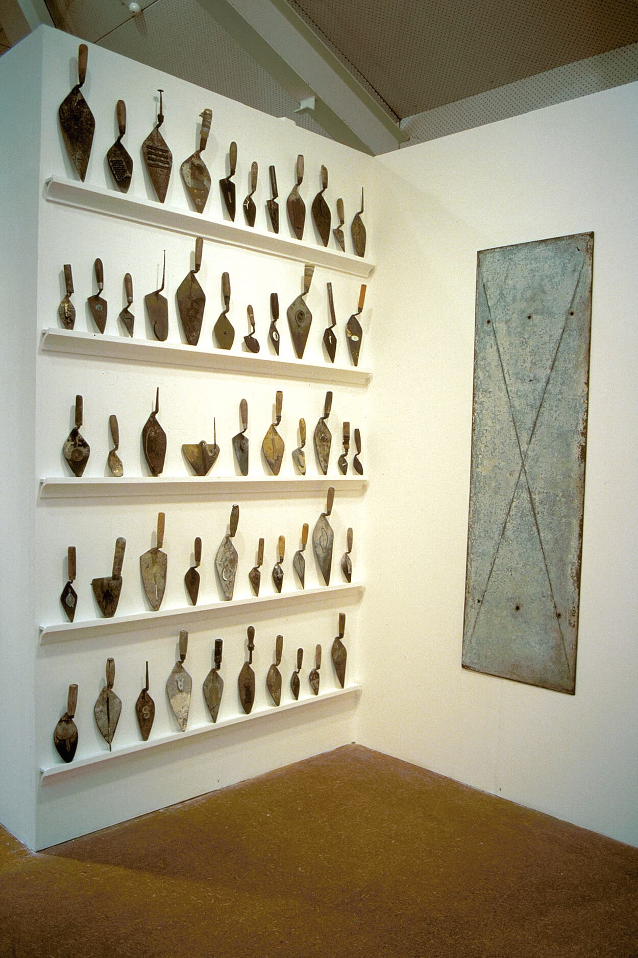 Installation view with Strosimomancy