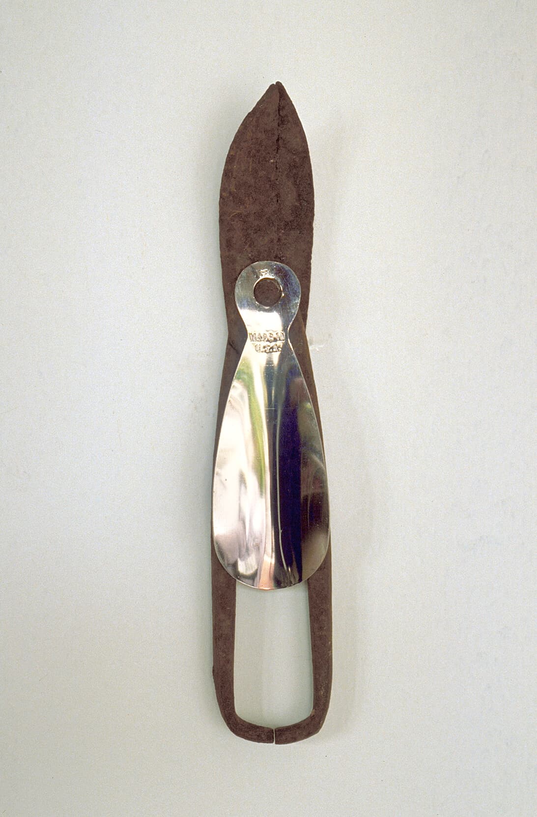 Untitled (snips/shoehorn)
